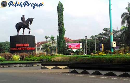 Daftar Gaji Umr Purwokerto Semua Wilayah Terbaru 2021 Pilihprofesi