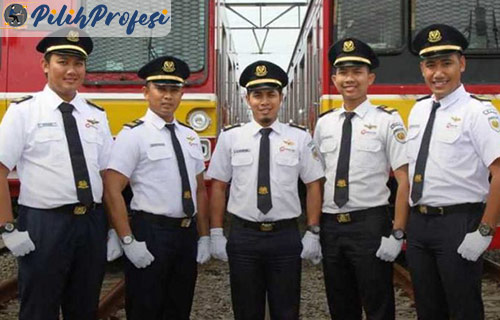 Cara Syarat Mendaftar Gaji Masinis KRL Terbaru