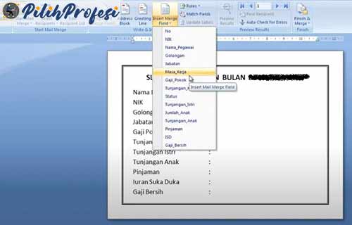 Klik menu Insert Merge Field