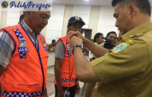 Syarat Cara Daftar Menjadi Tukang Parkir Resmi